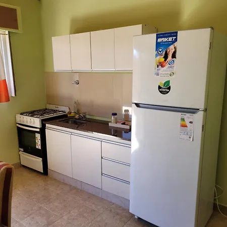 Apartamento Alquileres Marluz Trelew Exterior foto